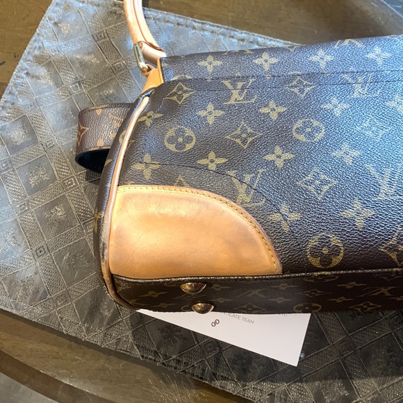 Louis Vuitton handbag - Picture 8 of 12